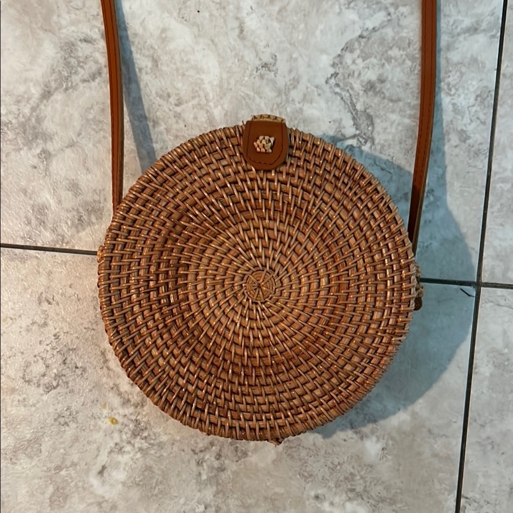 EUC. Brown Woven Crossbody Bag